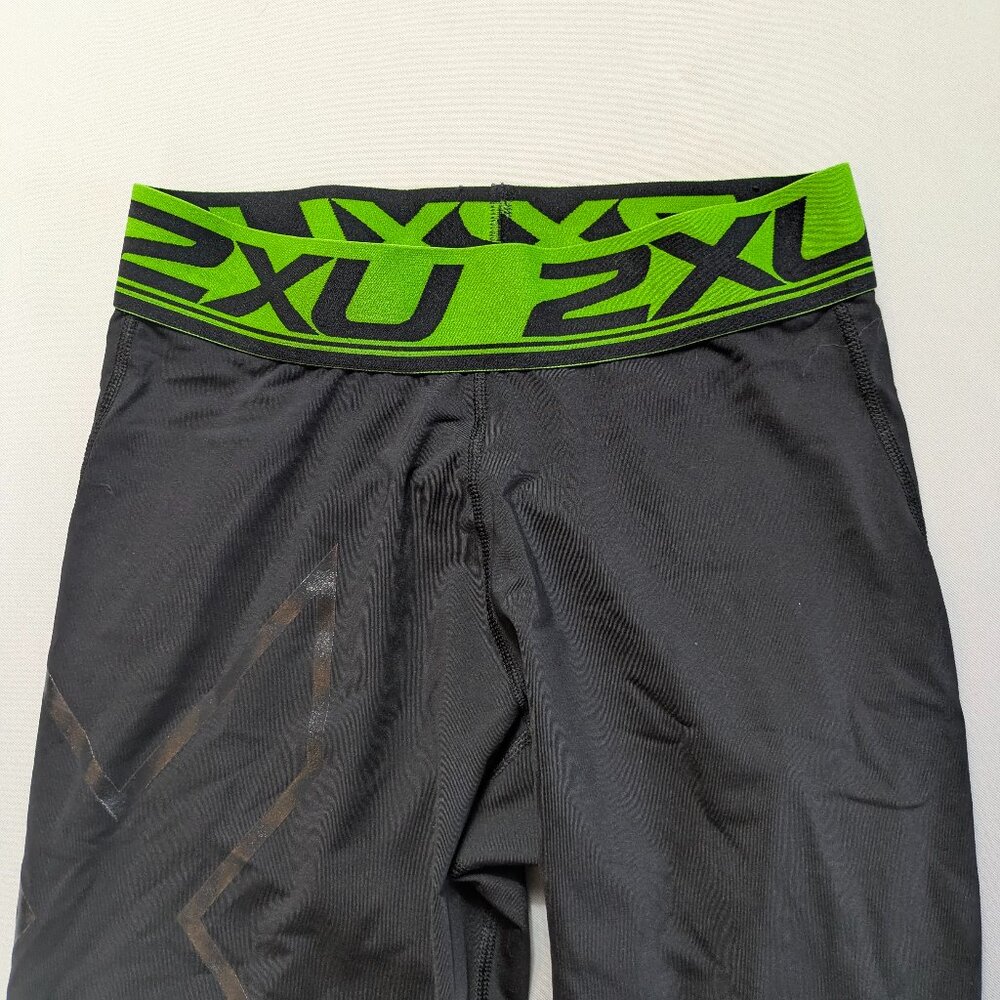 2XU Women's Compression Tights - Size Large (Lightly Worn)